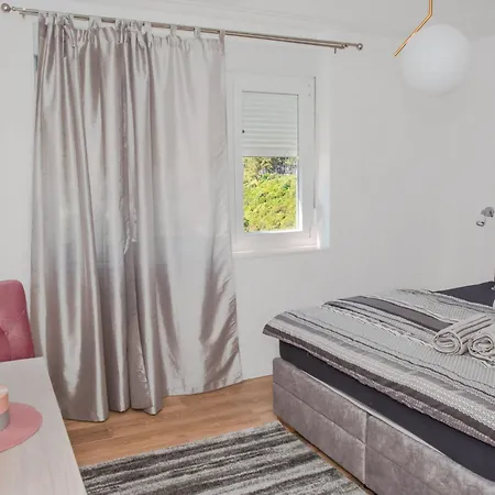 Apartment Matko - Two Bedrom With View